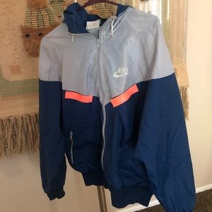 Vintage Nike zip-up windbreaker jacket